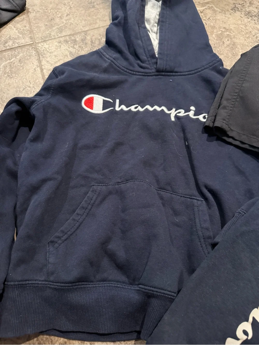 🧡Champion Navy Hoodie and Sweatpants Set and pair of Hurley shorts
